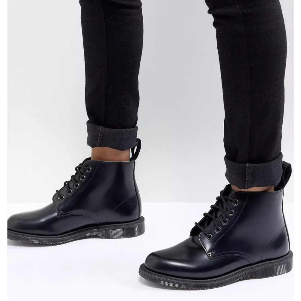 DR. MARTENS Emmeline Refined Lace Up Leather Boots Black Size 5